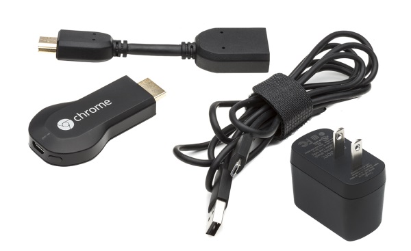 Sadržaj kutijice: Chromecast, HDMI adapterski kabel Ž-M, microUSB kabel i adapter za strujnu mrežu